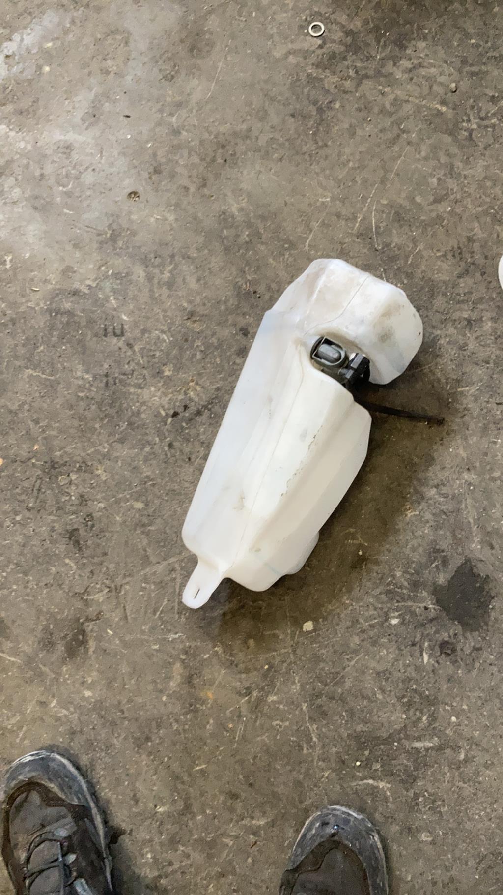 Vase de lave glace DACIA SANDERO 1 Diesel - 1