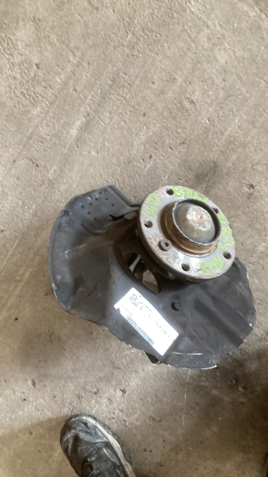 Moyeu avant droit BMW SERIE 3 E46 TOURING PHASE 1 BREAK Diesel - 1
