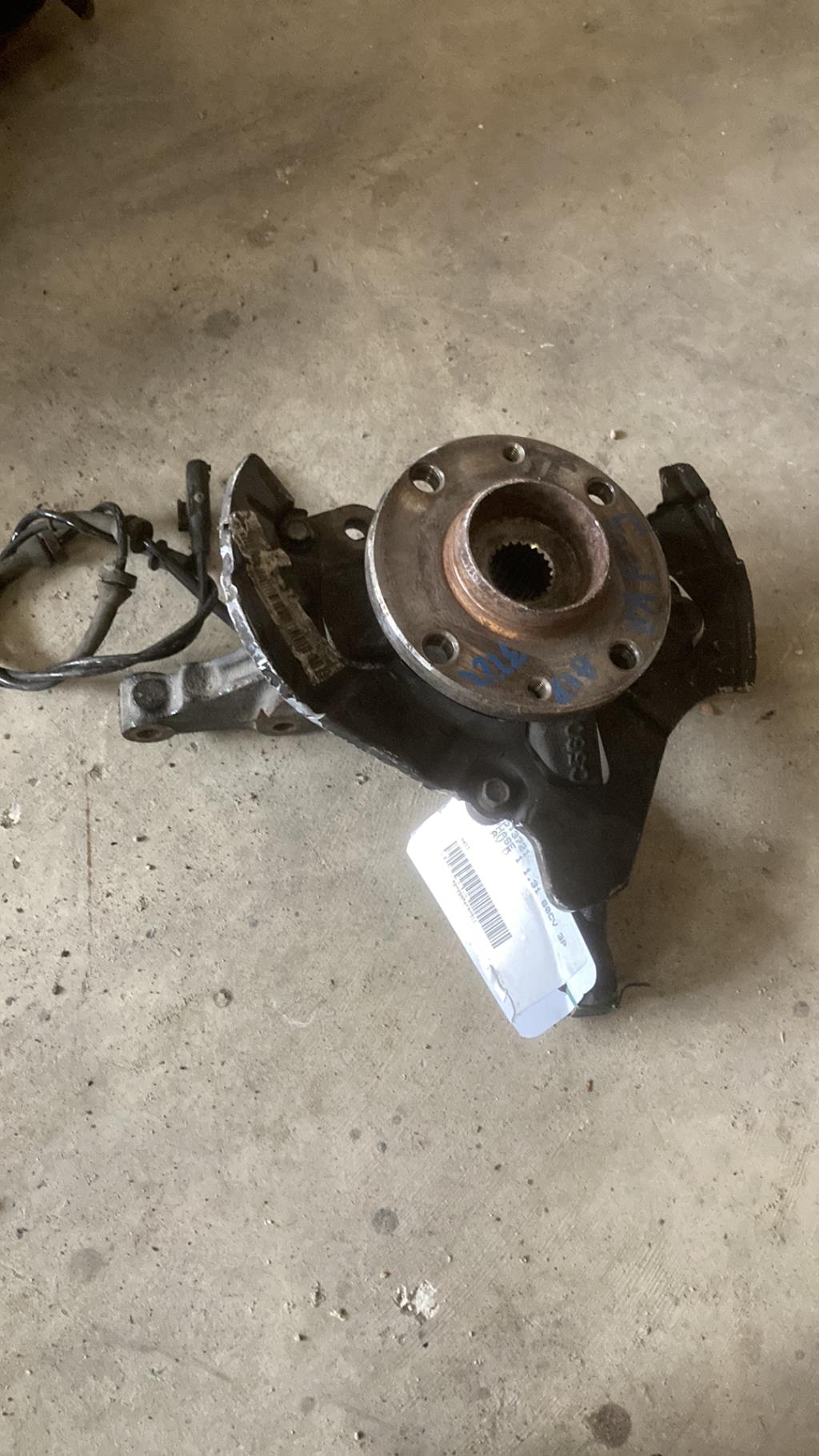 Moyeu avant droit FORD KA 1 PHASE 1 Essence - 1