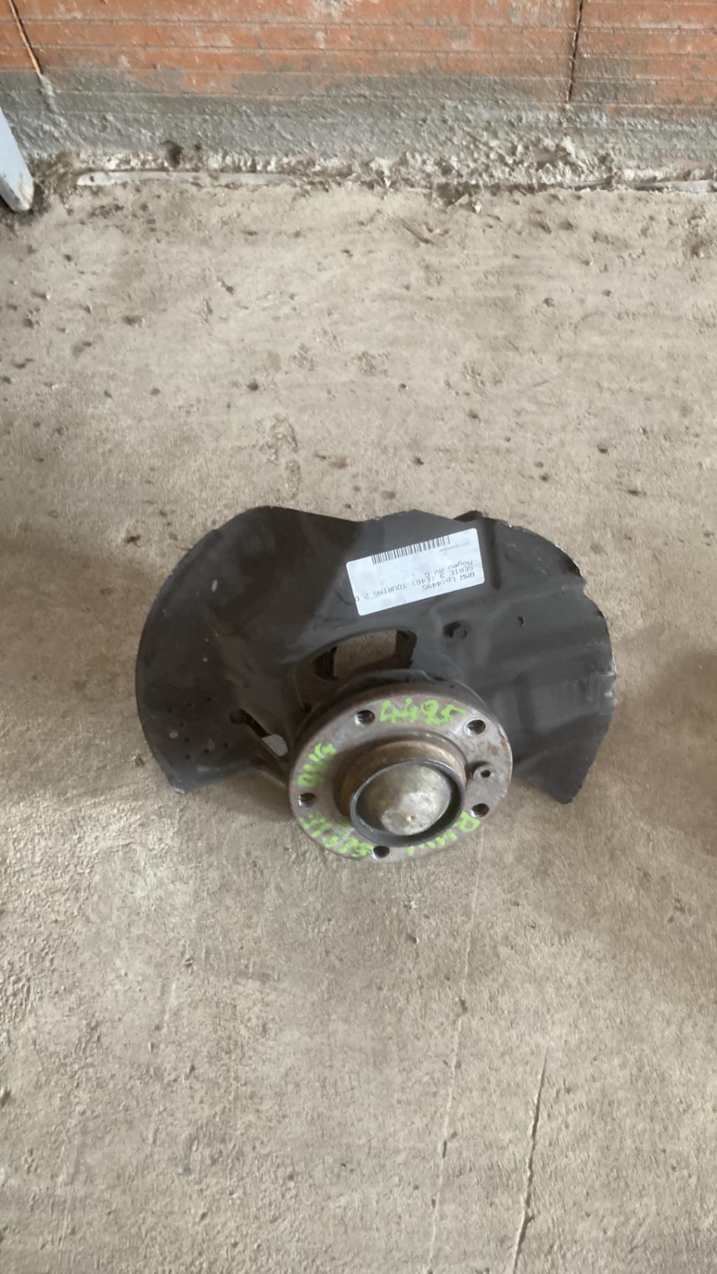 Moyeu avant gauche BMW SERIE 3 E46 TOURING PHASE 1 BREAK Diesel - 1