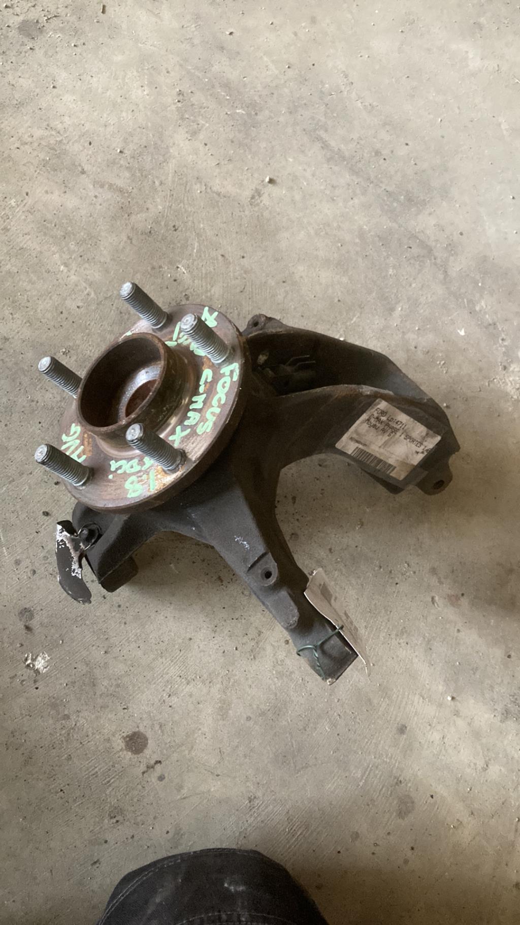 Moyeu avant gauche FORD C-MAX 1 PHASE 1 Diesel - 1