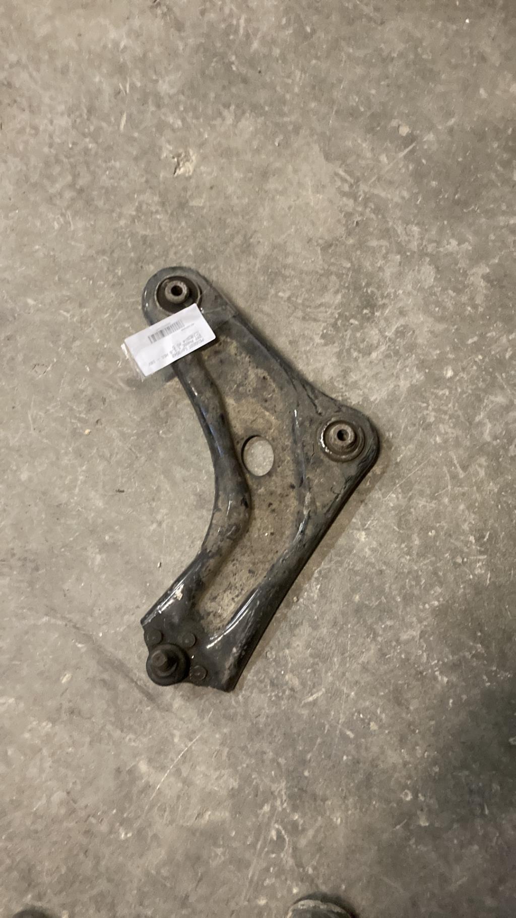 Triangle avant droit PEUGEOT 207 PHASE 1 Diesel - 1