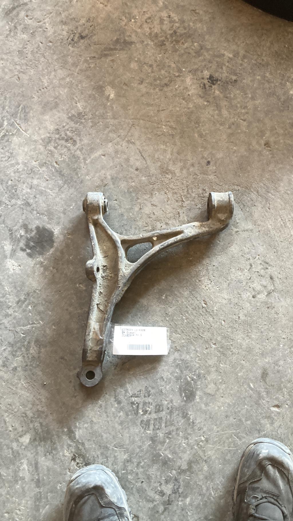 Triangle avant gauche CITROEN BX Diesel - 1