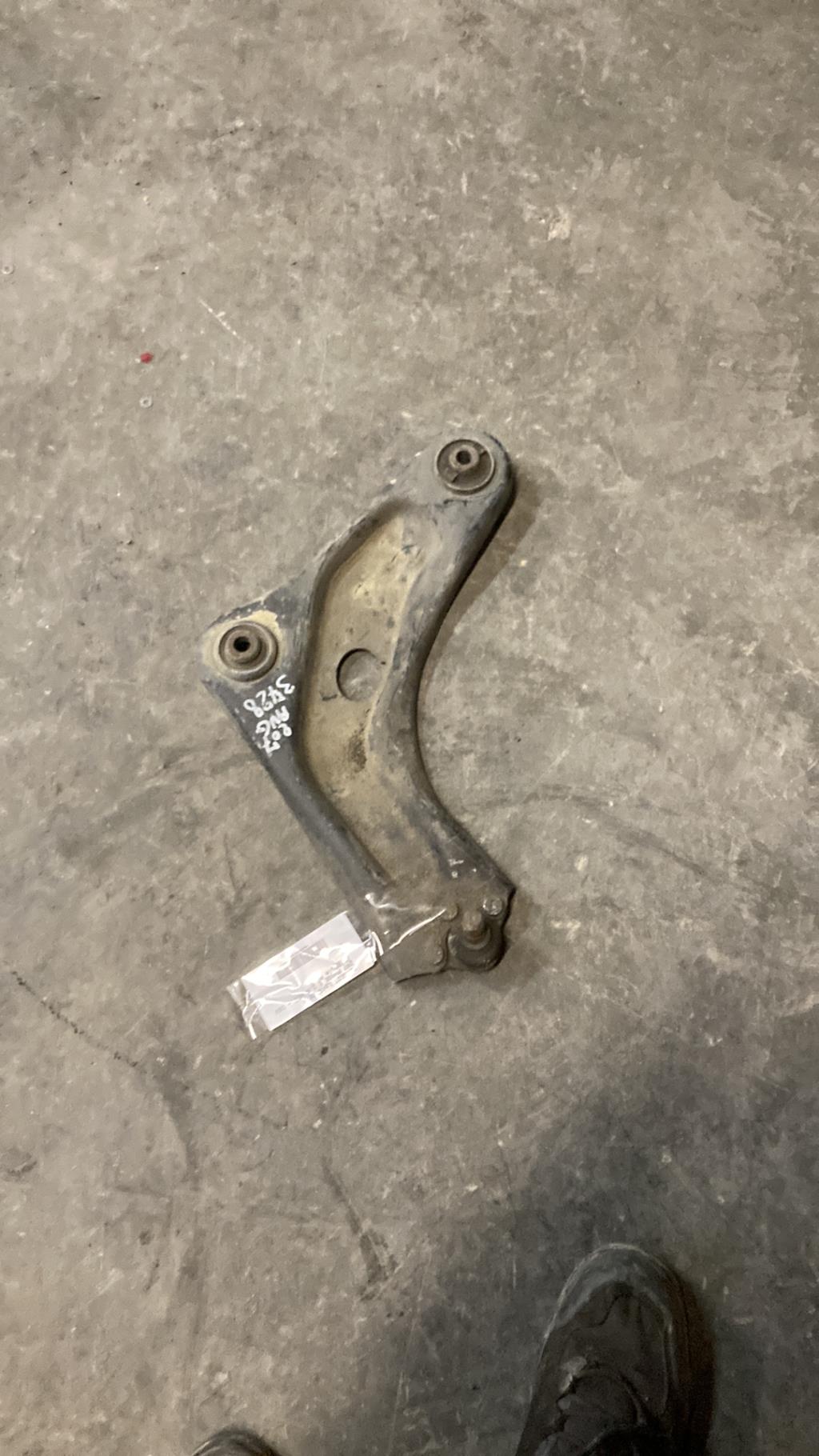 Triangle avant gauche PEUGEOT 207 PHASE 1 Diesel - 1
