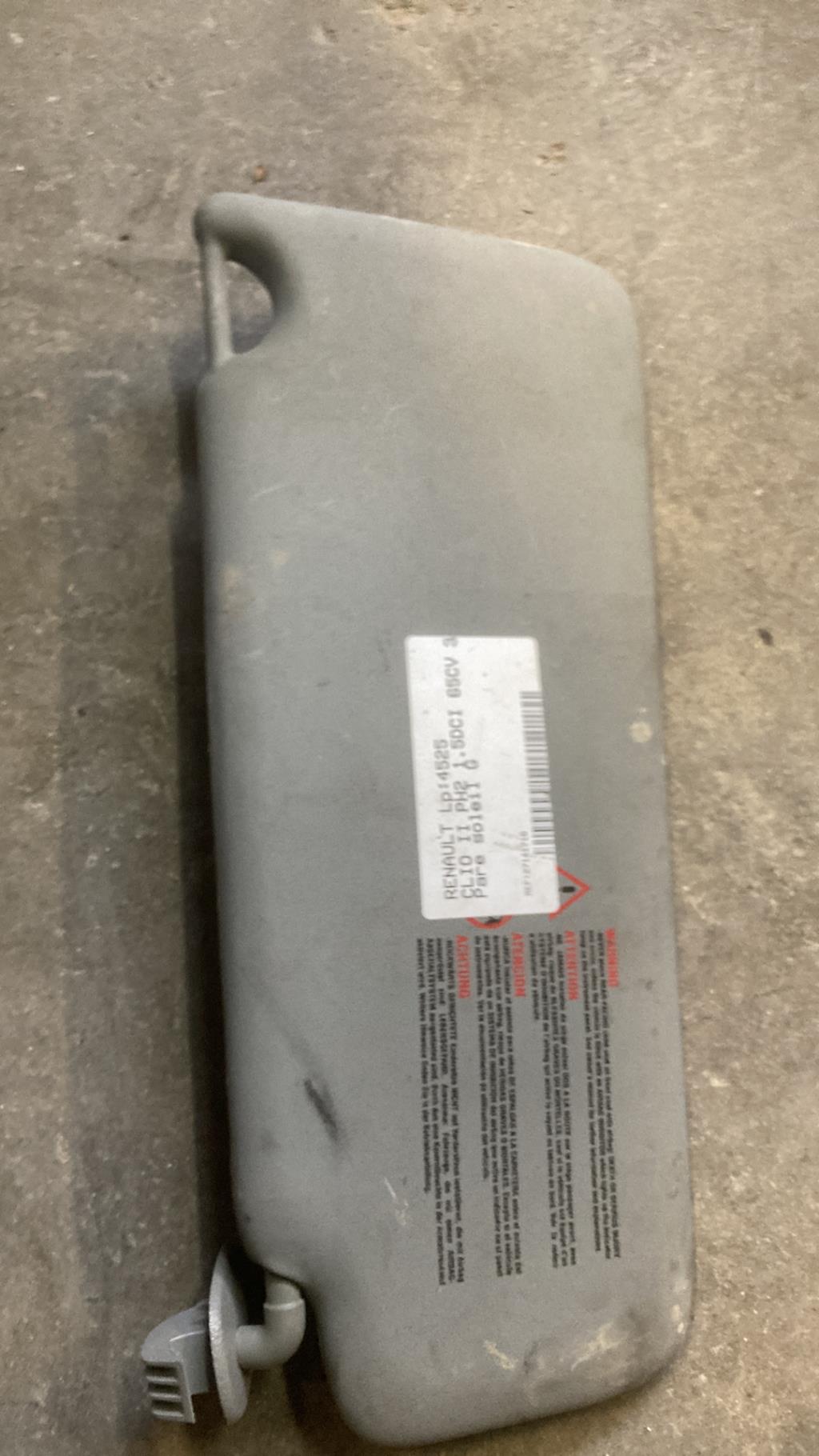 Pare soleil gauche RENAULT CLIO 2 PHASE 2 Diesel - 1