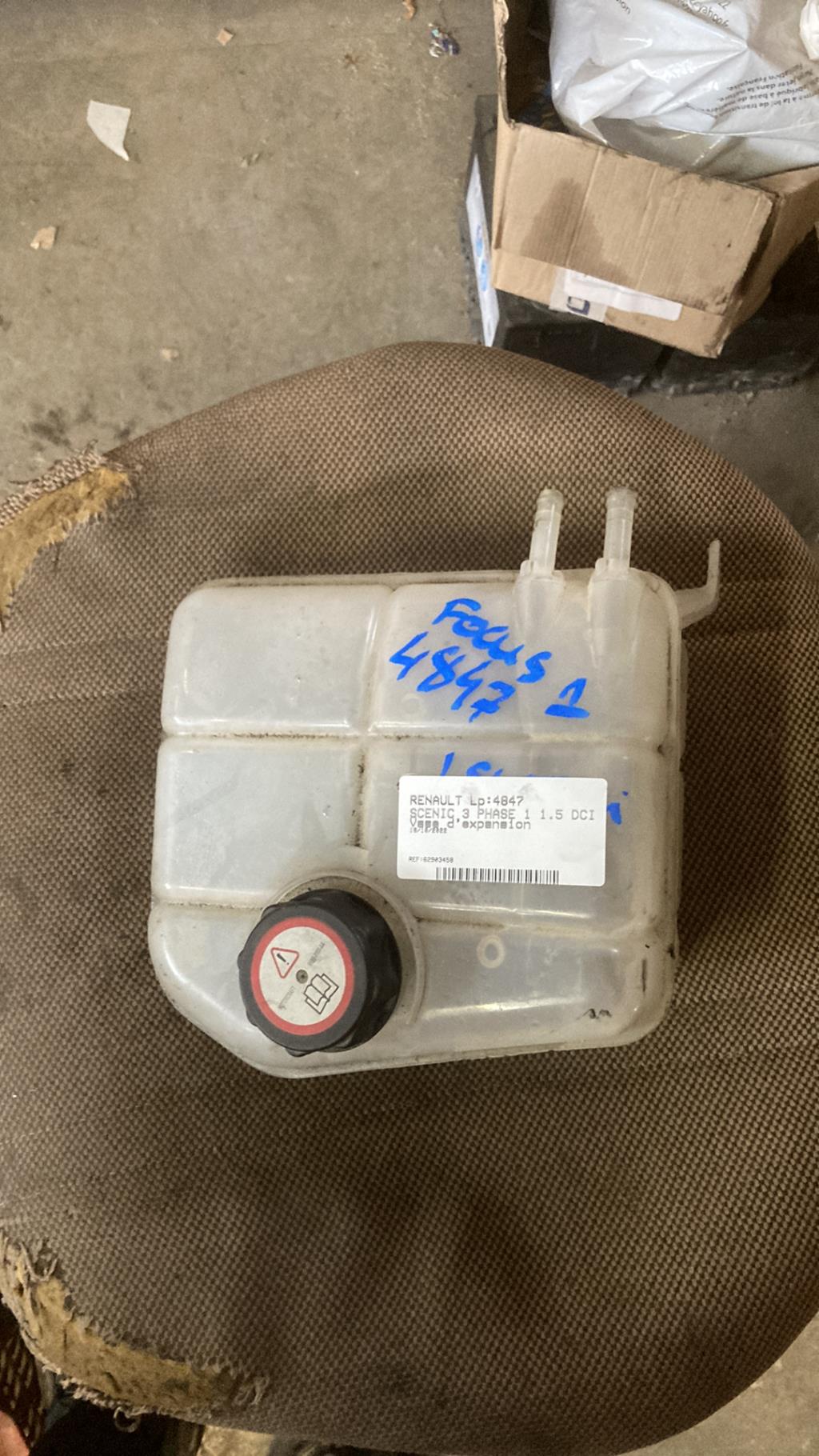 Vase d'expansion FORD FOCUS 1 BREAK Diesel - 1