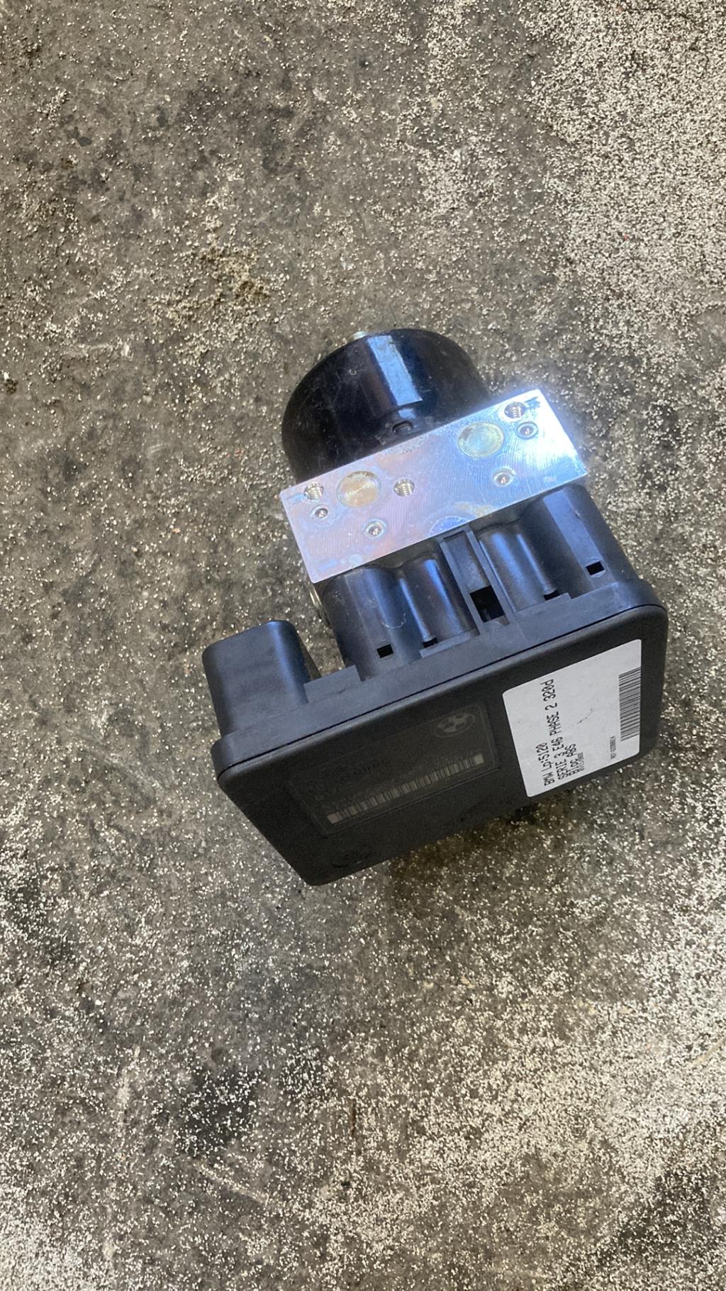 Bloc ABS (freins anti-blocage) BMW SERIE 3 E46 PHASE 2 Diesel - 1