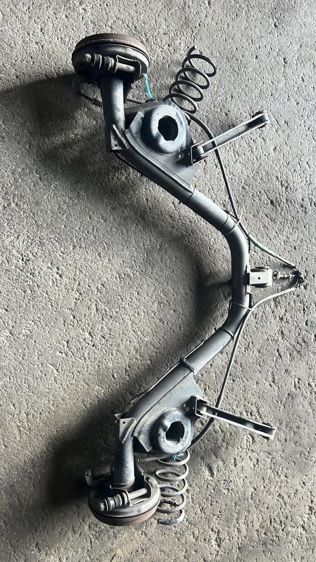 Essieu arriere FIAT PANDA 1 PHASE 2 Essence - 1
