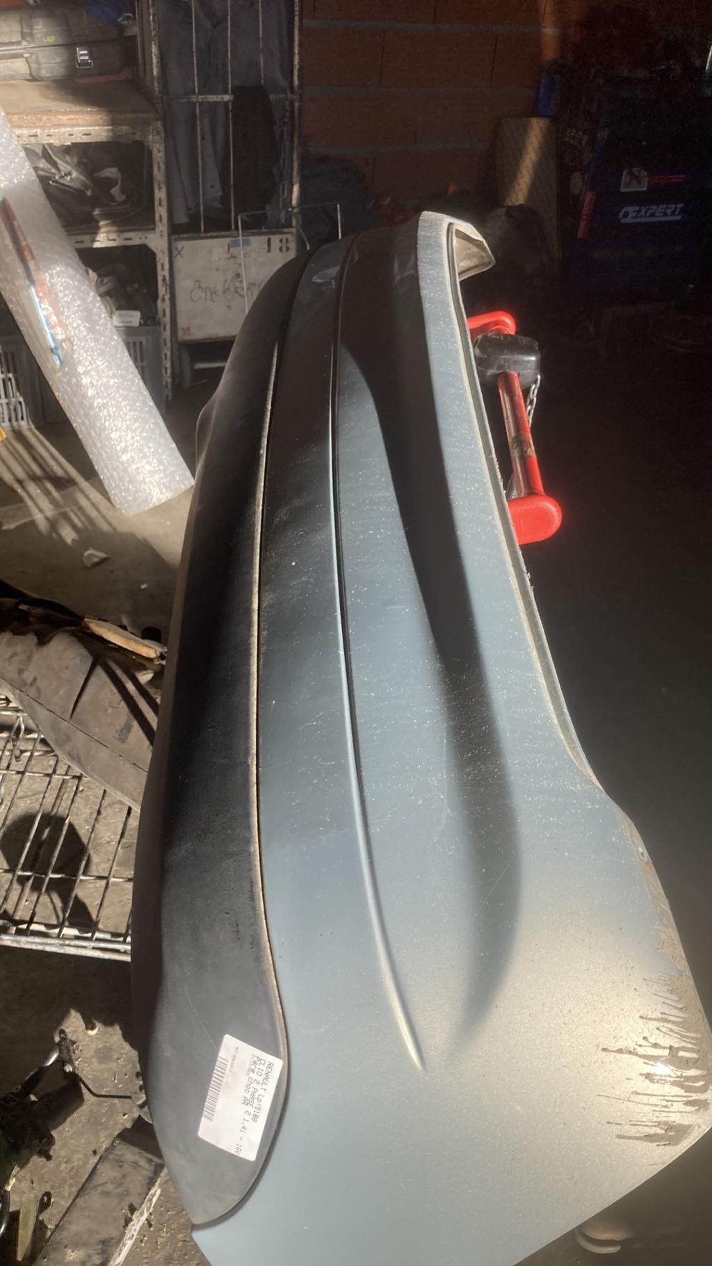 Pare choc arriere RENAULT CLIO 2 PHASE 2 Essence - 1