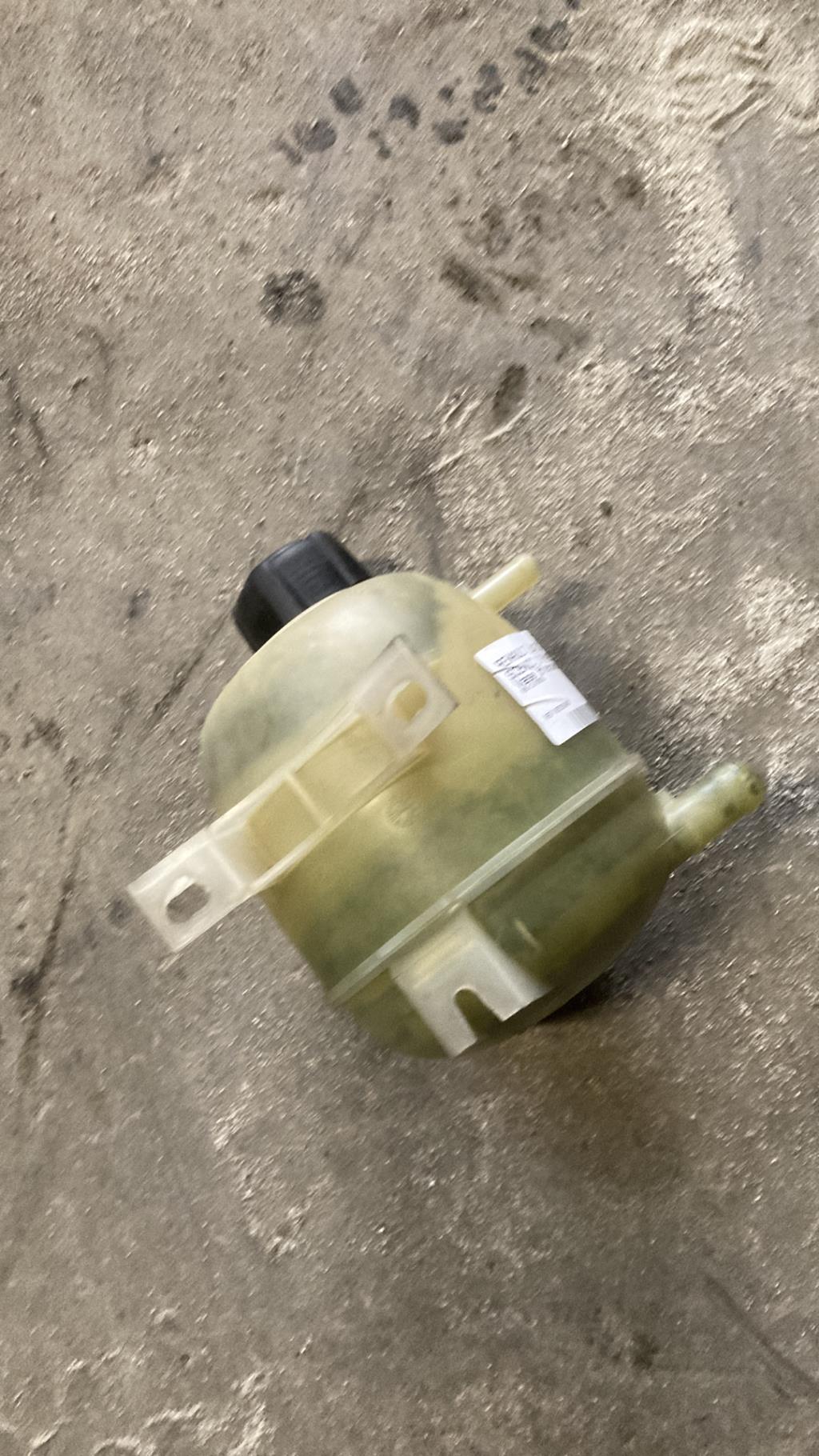 Vase d'expansion RENAULT SCENIC 1 PHASE 2 Essence - 1