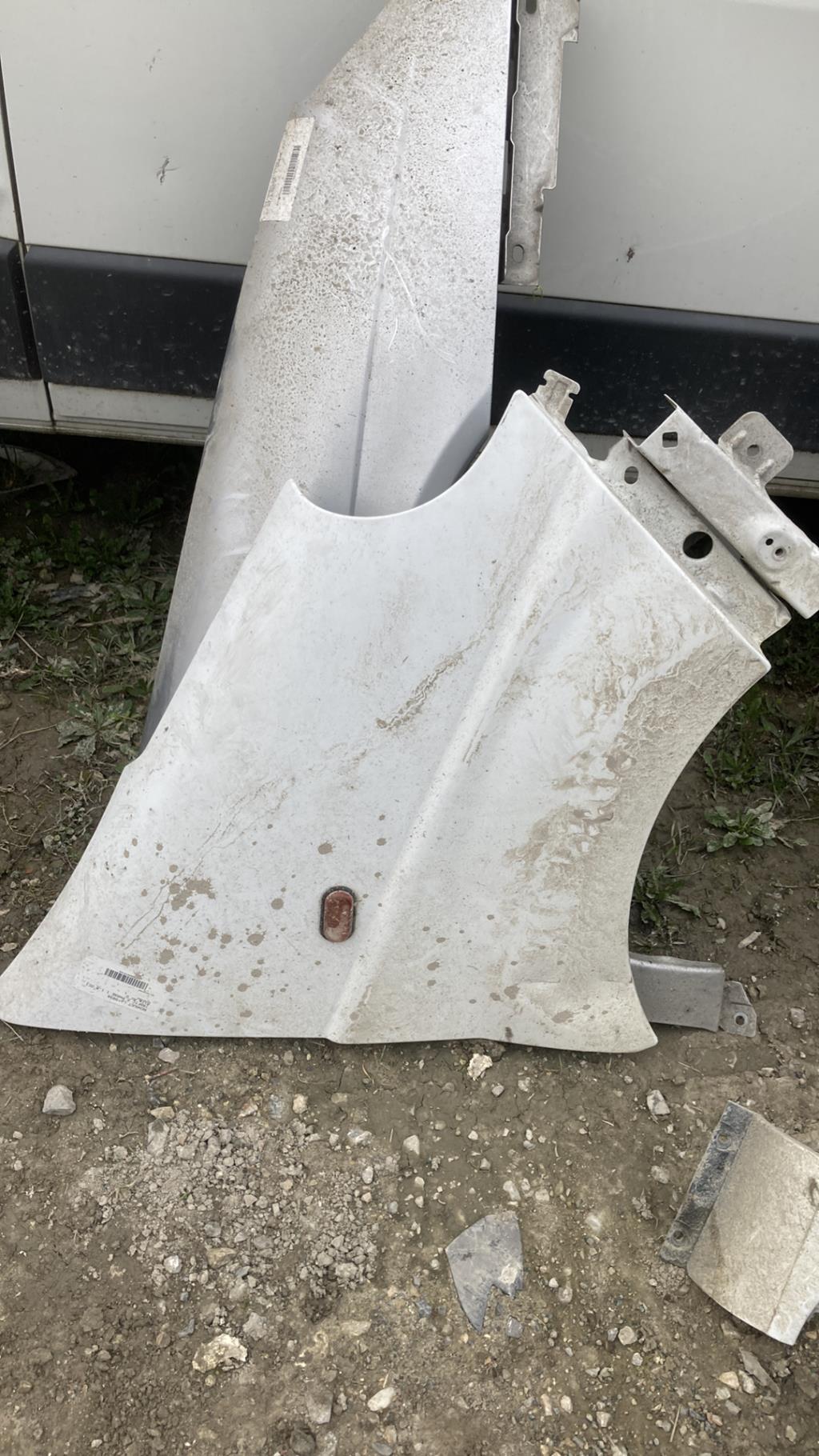 Aile avant droit RENAULT TRAFIC 2 PHASE 1 Diesel - 1