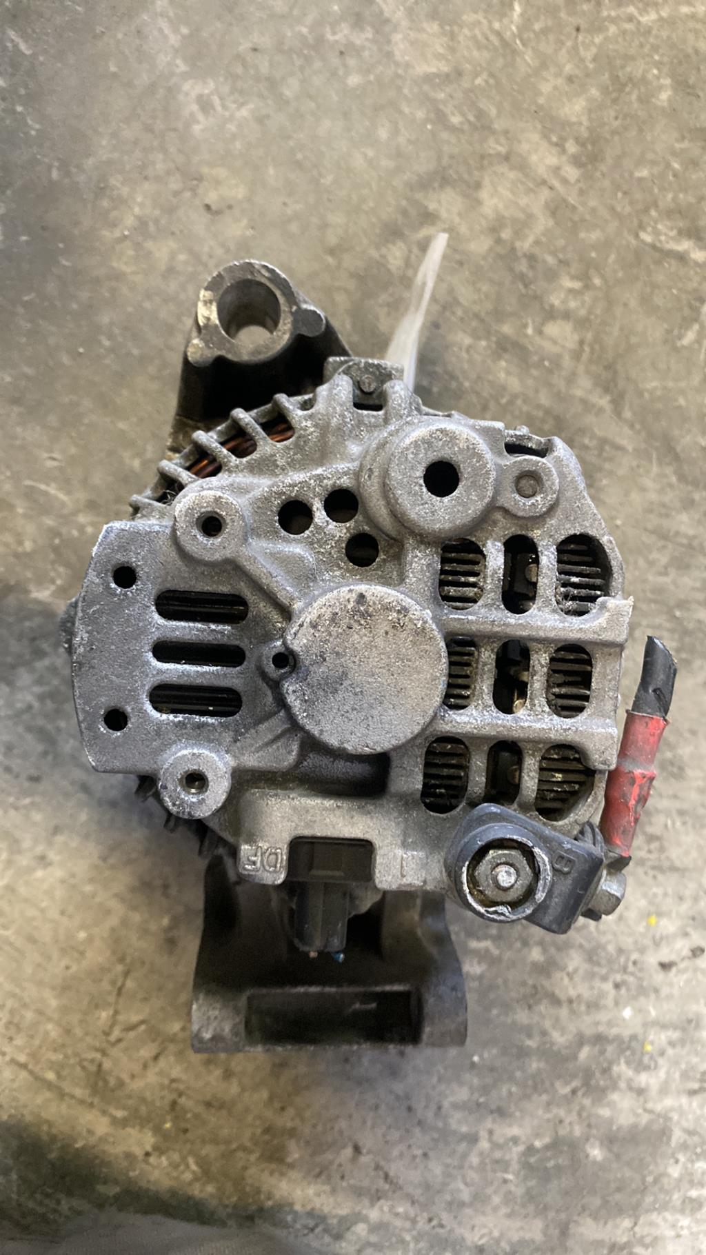 Alternateur FORD FIESTA 4 PHASE 2 Essence - 1