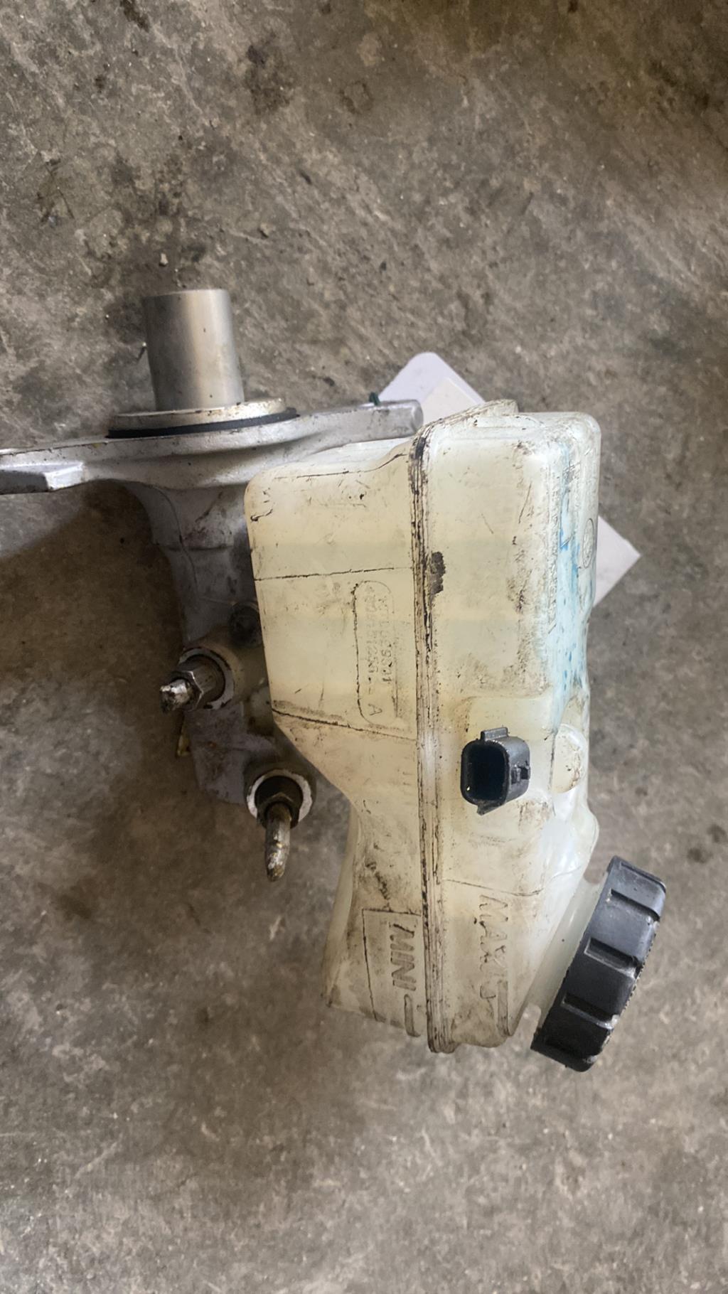 Maitre cylindre (freinage) RENAULT CAPTUR 1 PHASE 1 Diesel - 1