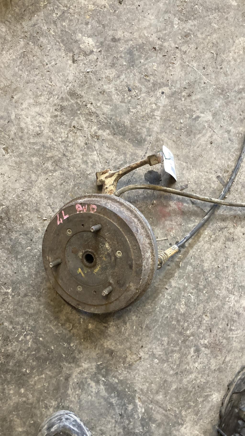 Moyeu avant droit RENAULT R4 Essence - 1