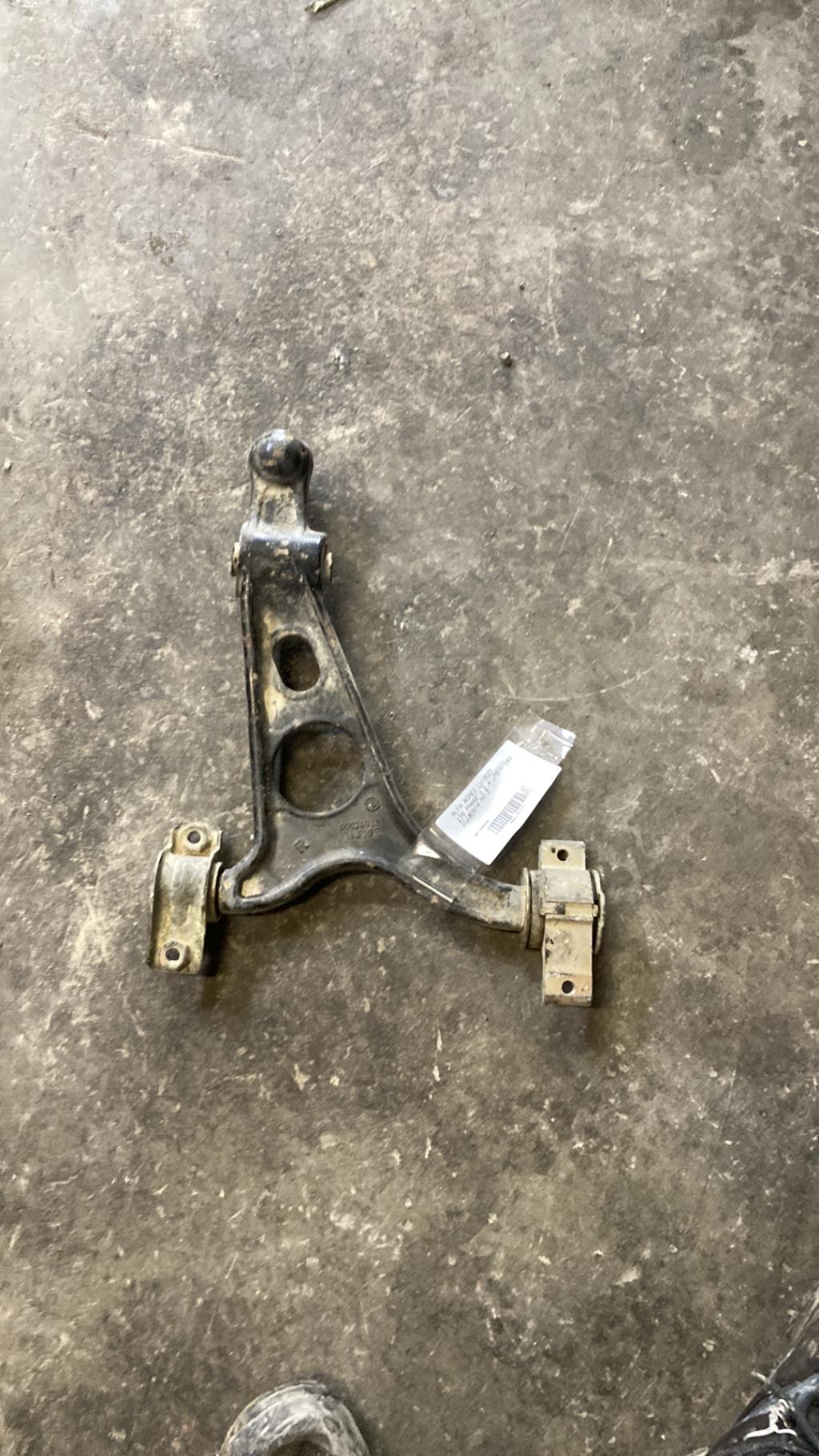 Triangle avant droit ALFA ROMEO 156 PHASE 1 Diesel - 1