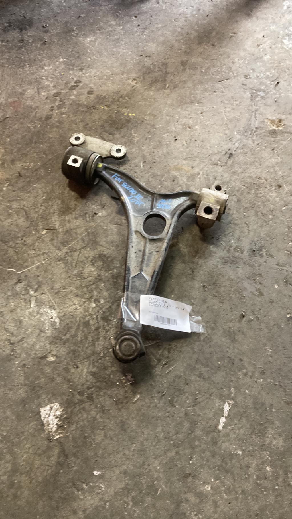 Triangle avant gauche FIAT SCUDO 2 Diesel - 1