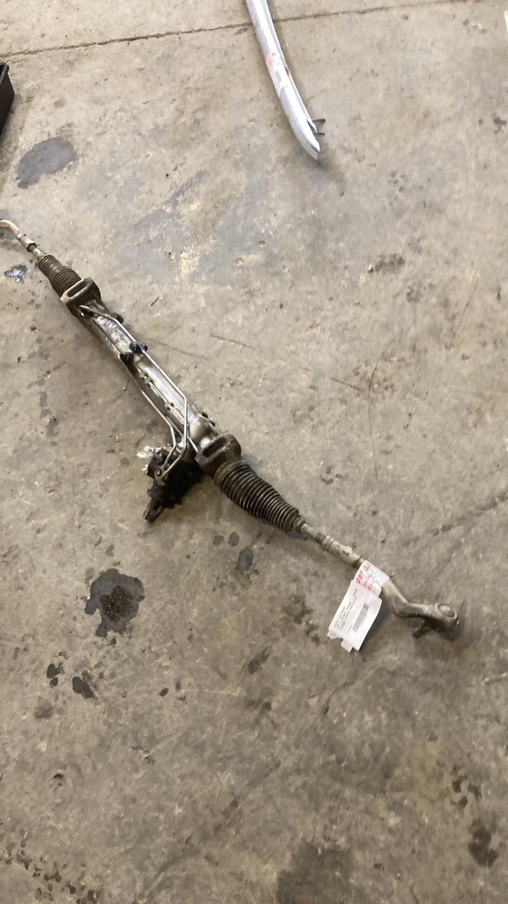 Cremaillere assistee AUDI A4 3 AVANT PHASE 1 BREAK Diesel - 1