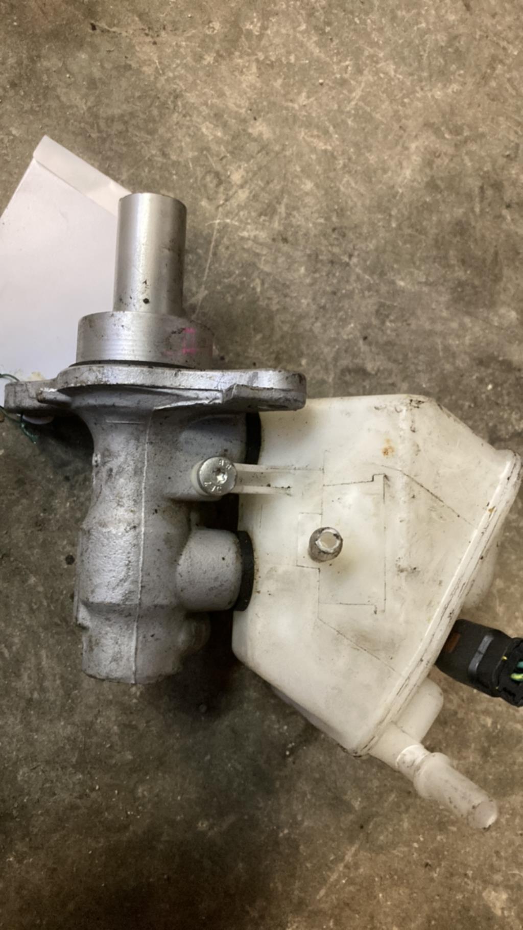 Maitre cylindre (freinage) CITROEN BERLINGO 2 PHASE 3 Diesel - 1