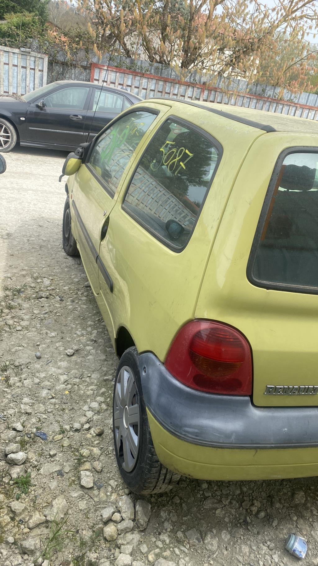 Custode arriere gauche RENAULT TWINGO 1 PHASE 3 Essence - 1