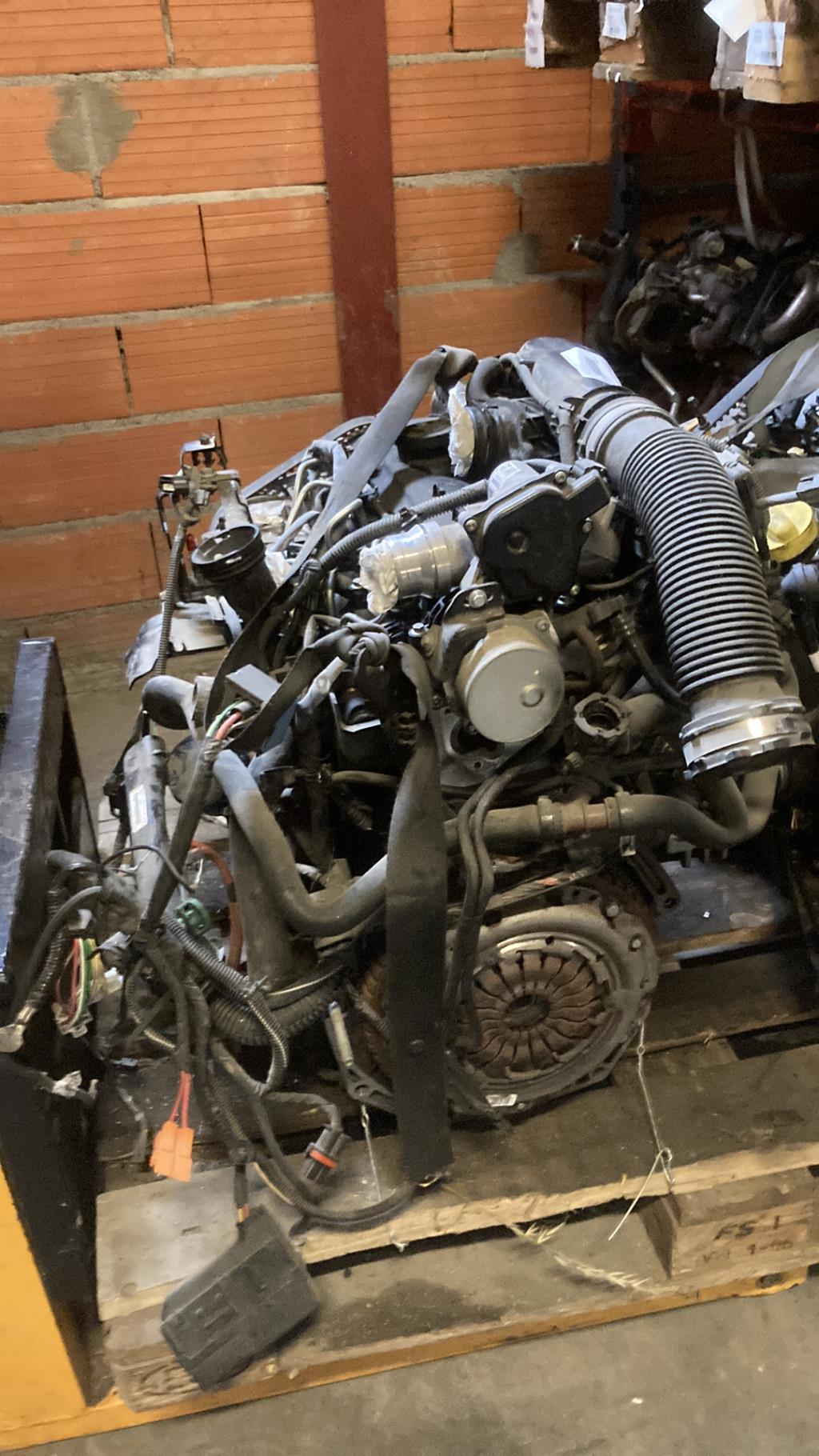 Moteur RENAULT CLIO 3 PHASE 2 Diesel - 1