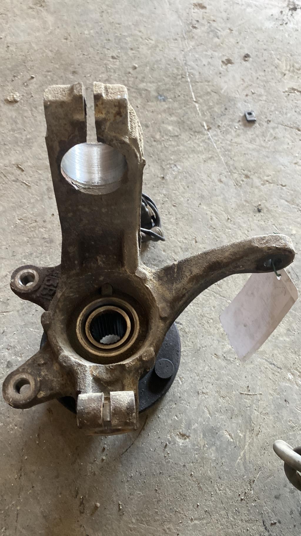 Moyeu avant droit FORD FUSION PHASE 1 Diesel - 1