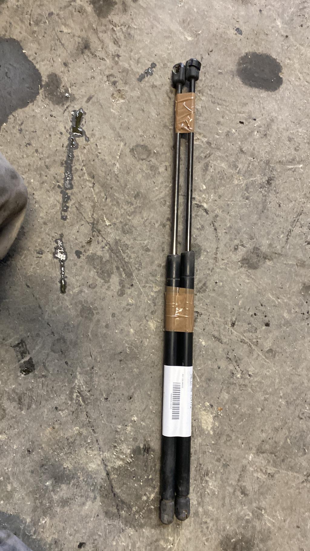 Verin de coffre ROVER 25 PHASE 1 Essence - 1