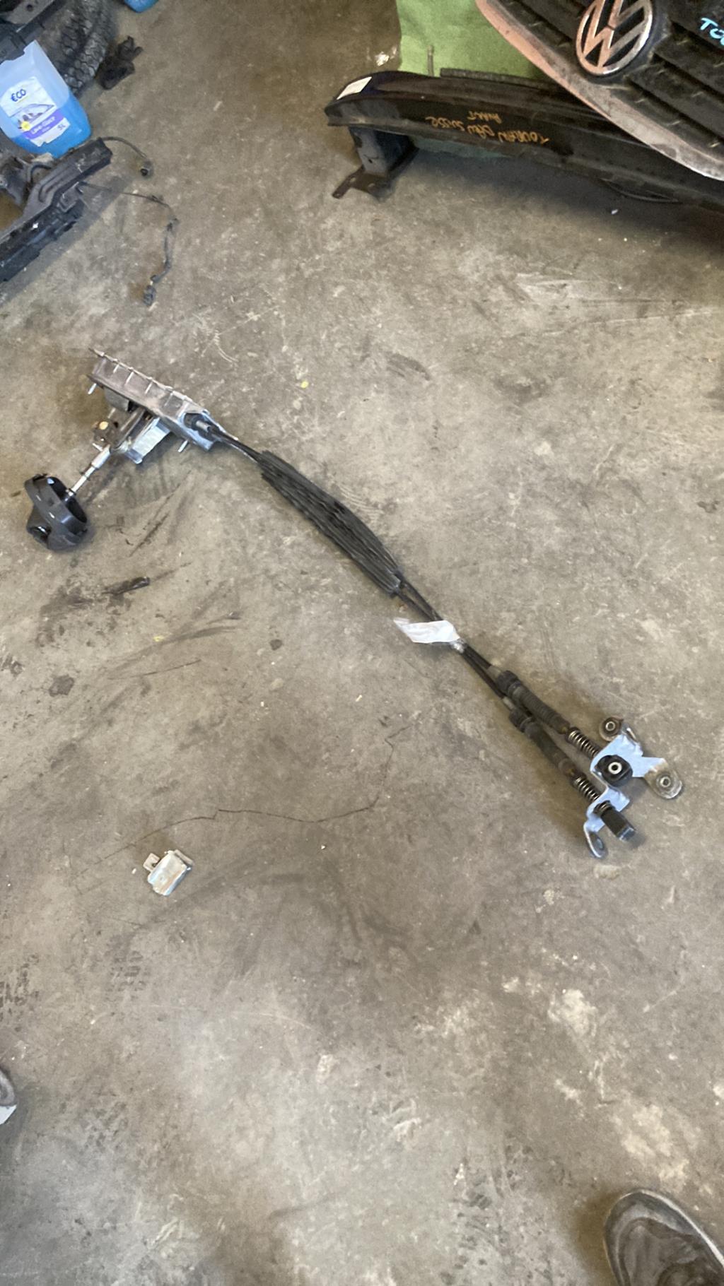 Cable levier de vitesses VOLKSWAGEN TOURAN 1 PHASE 1  - 1