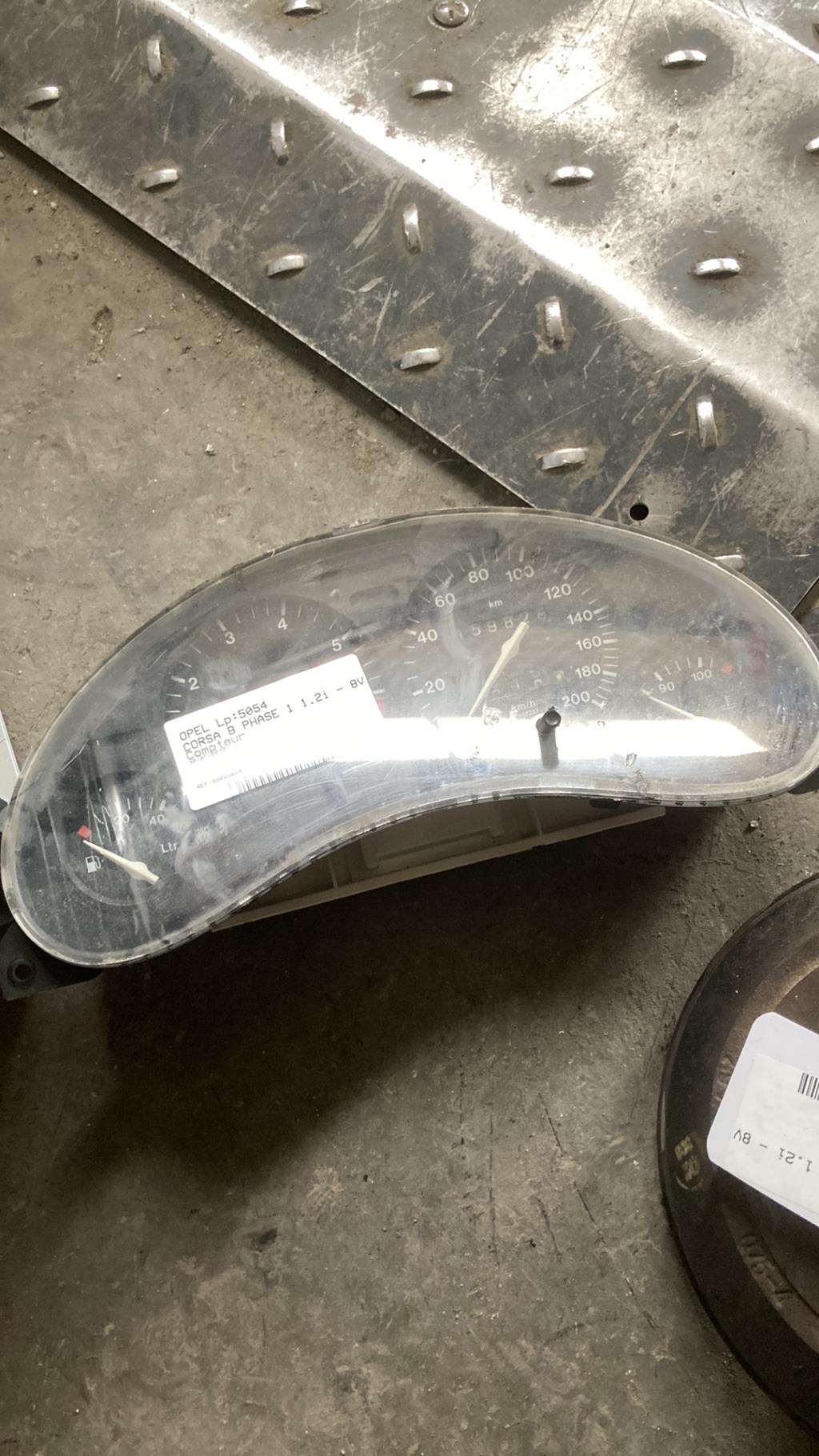 Compteur OPEL CORSA B PHASE 1 Essence - 1