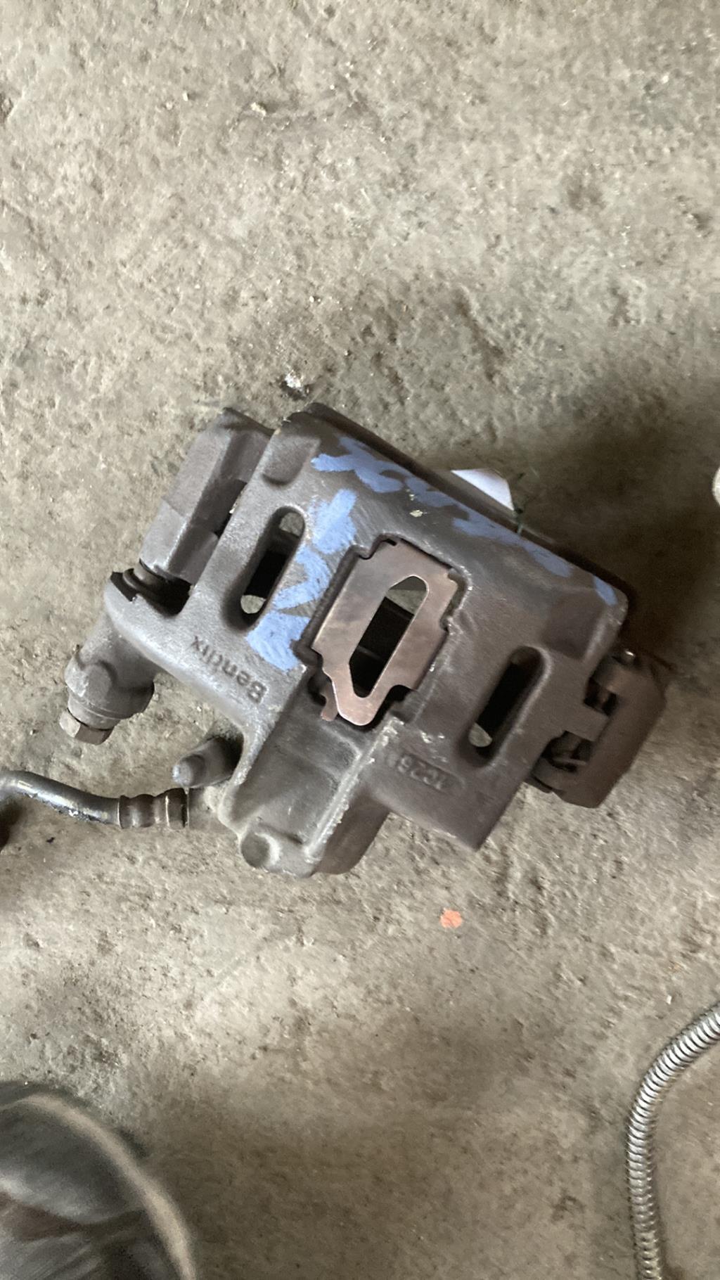 Etrier avant gauche (freinage) CITROEN JUMPY 1 PHASE 1 Diesel - 1