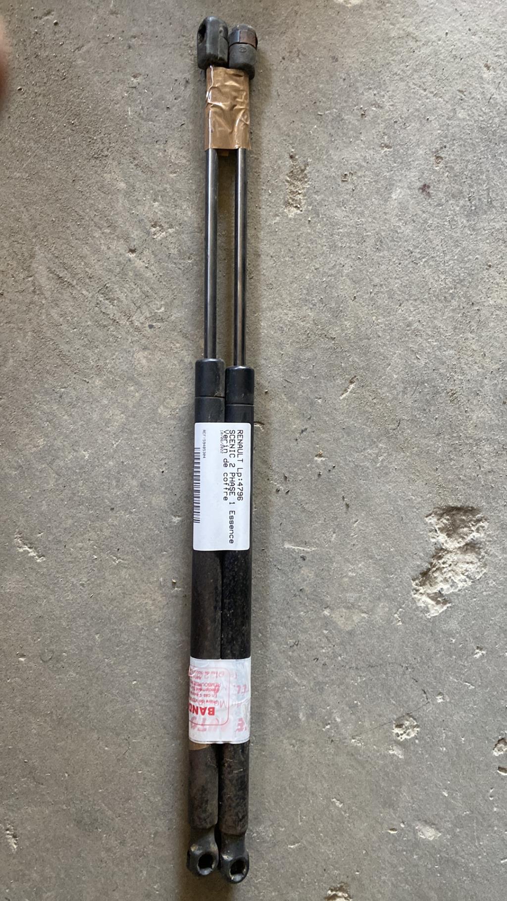 Verin de coffre RENAULT SCENIC 2 PHASE 1 Essence - 1