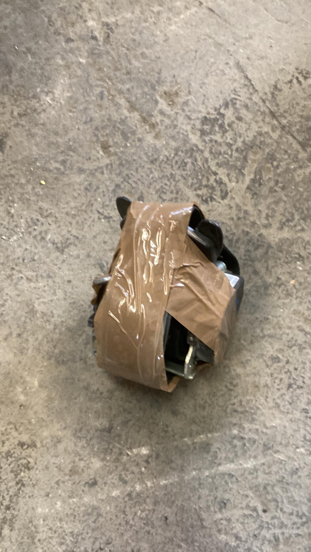 Ceinture avant droit CITROEN C4 1 PHASE 1 COUPE Diesel - 1