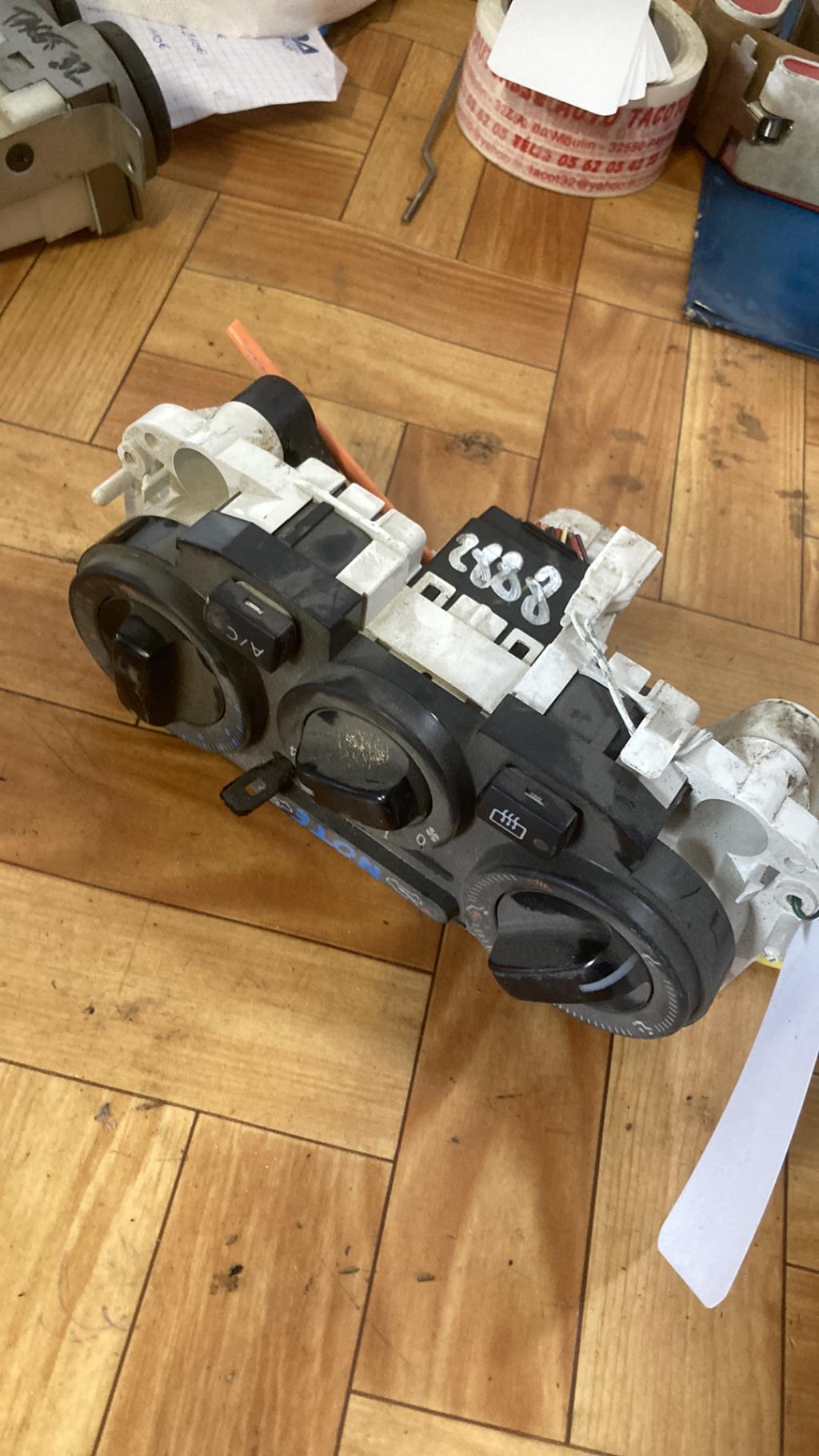 Commande chauffage NISSAN NOTE 1 PHASE 1 Essence - 1