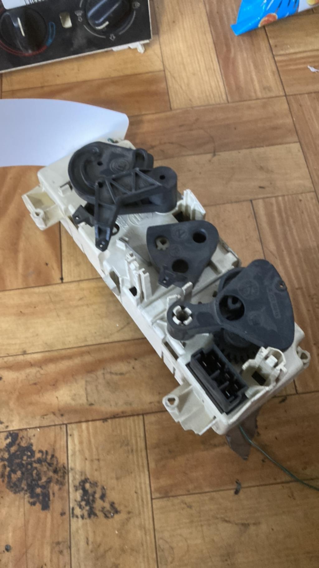 Commande chauffage PEUGEOT 306 PHASE 1 Essence - 1