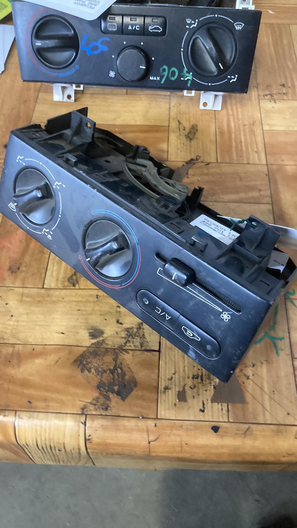 Commande chauffage PEUGEOT 406 PHASE 1 Diesel - 1