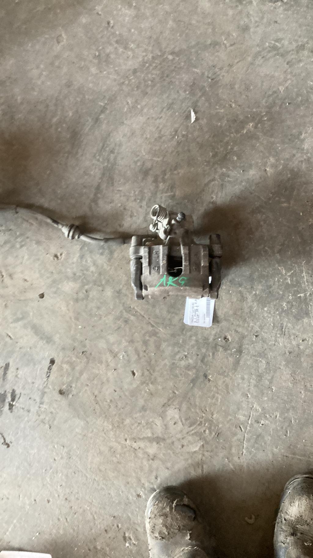 Etrier arriere gauche (freinage) MAZDA 5 1 PHASE 1 Diesel - 1