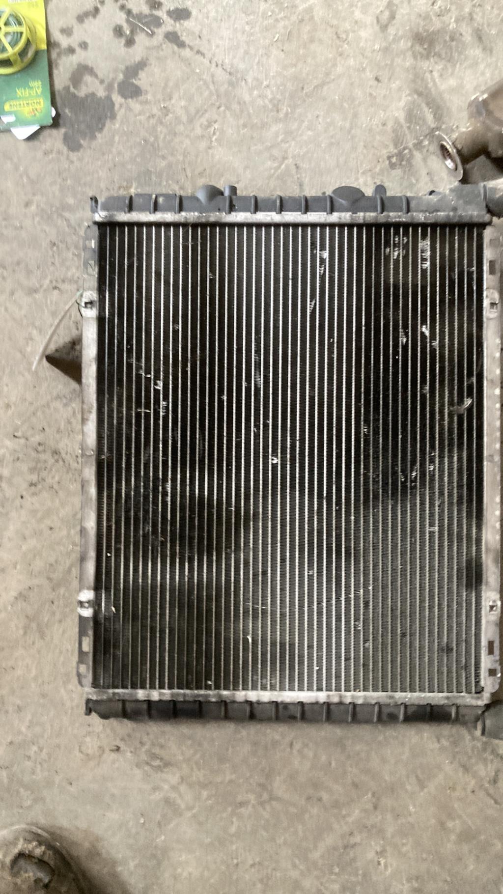 Radiateur eau RENAULT CLIO 2 PHASE 1 Essence - 1