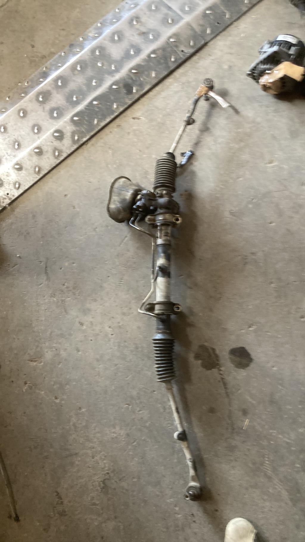 Cremaillere assistee RENAULT CLIO 2 PHASE 1 Essence - 1
