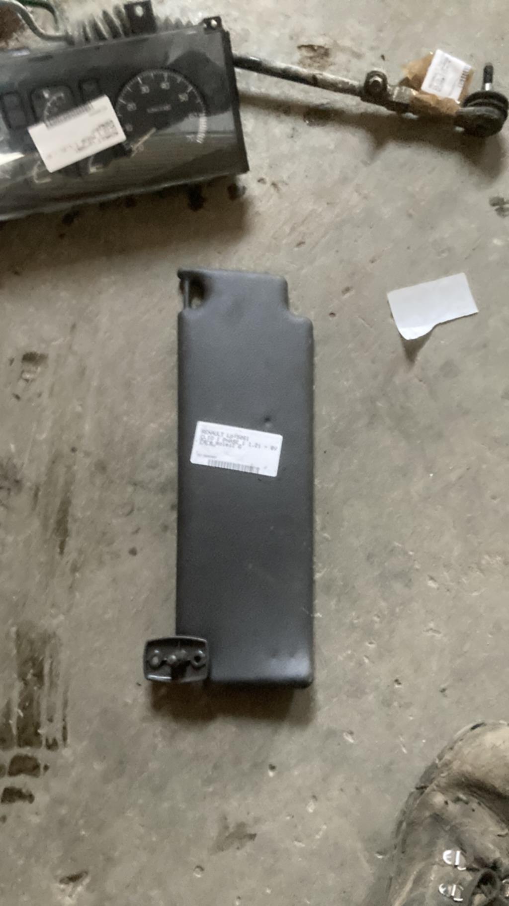 Pare soleil gauche RENAULT CLIO 1 PHASE 1 Essence - 1