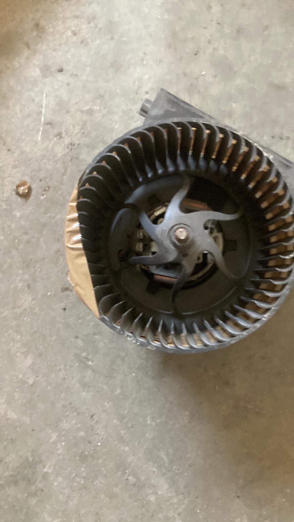 Ventilateur chauffage SEAT LEON 1 Diesel - 1
