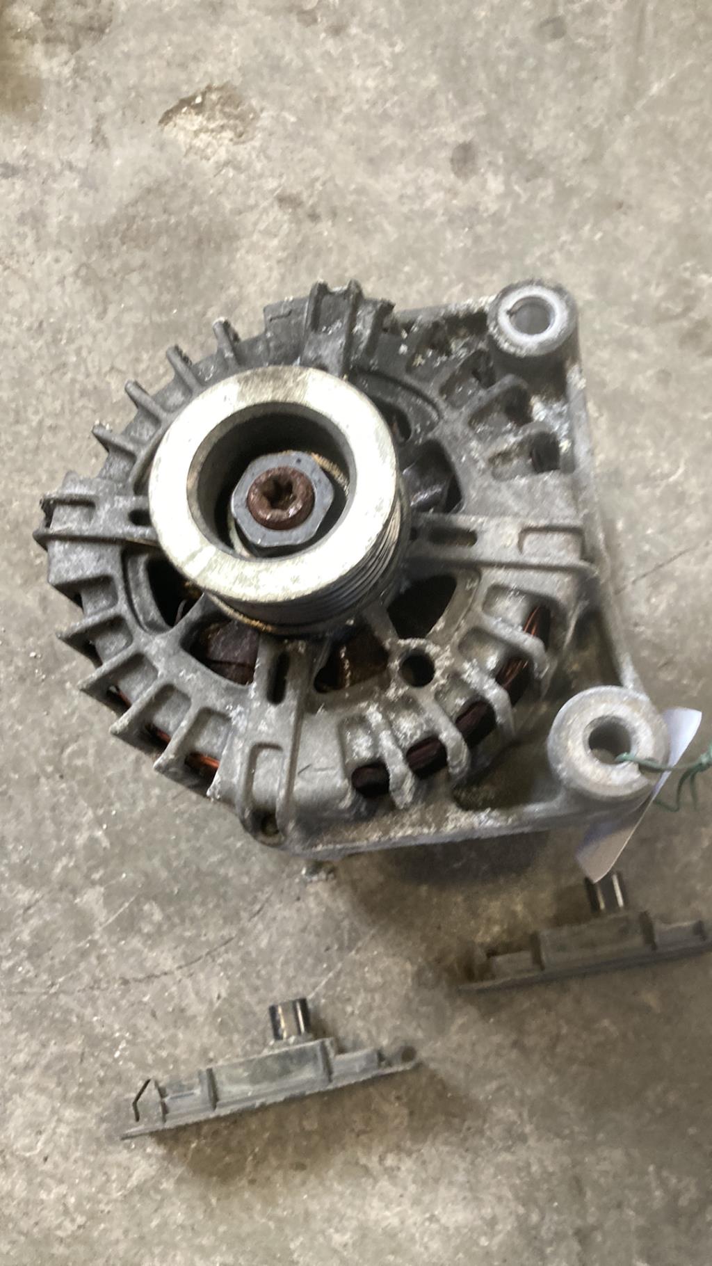 Alternateur BMW SERIE 1 E87 PHASE 2 Diesel - 1
