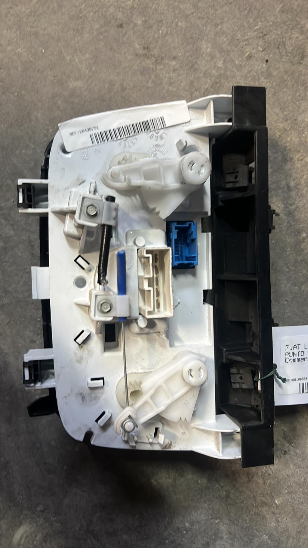 Commande chauffage FIAT PUNTO EVO 3 Diesel - 1
