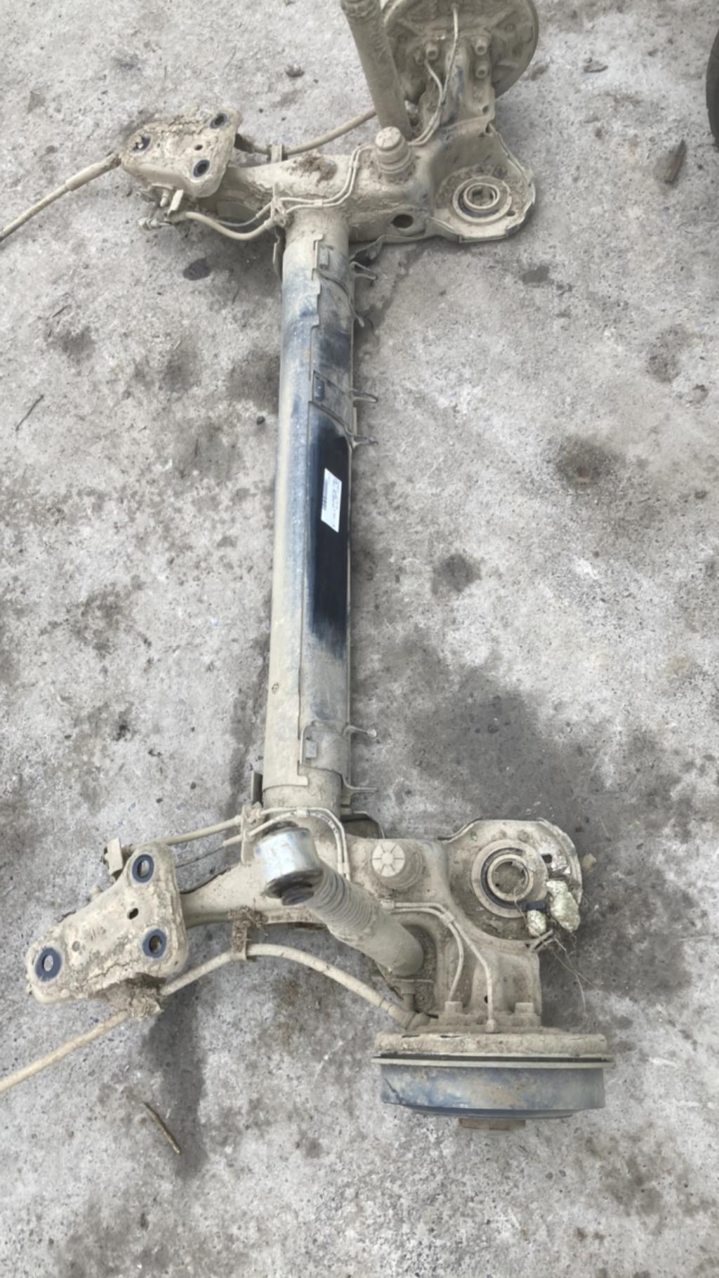 Essieu arriere PEUGEOT 208 1 PHASE 1 Diesel - 1