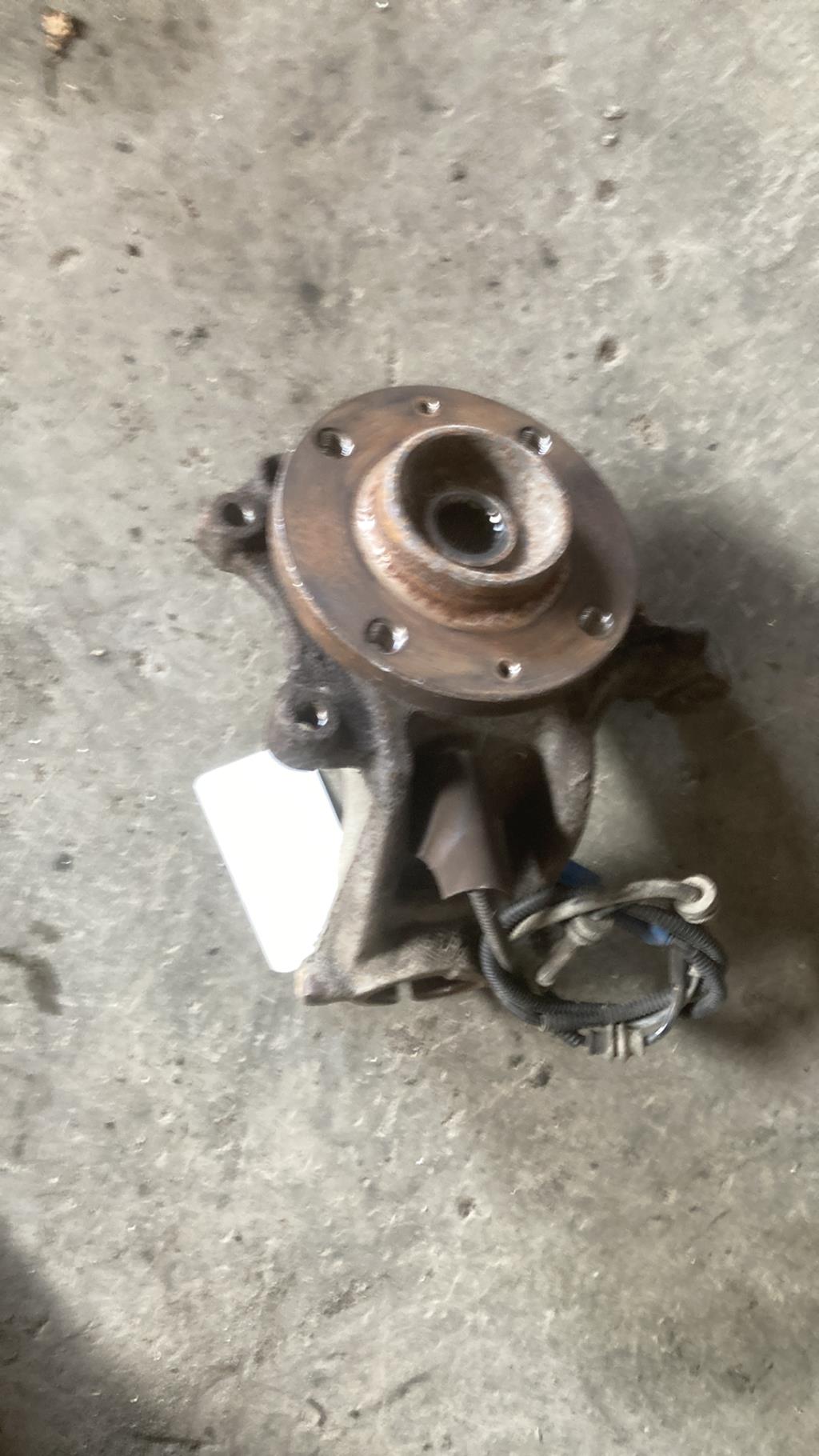 Moyeu avant droit CITROEN C2 PHASE 1 Essence - 1