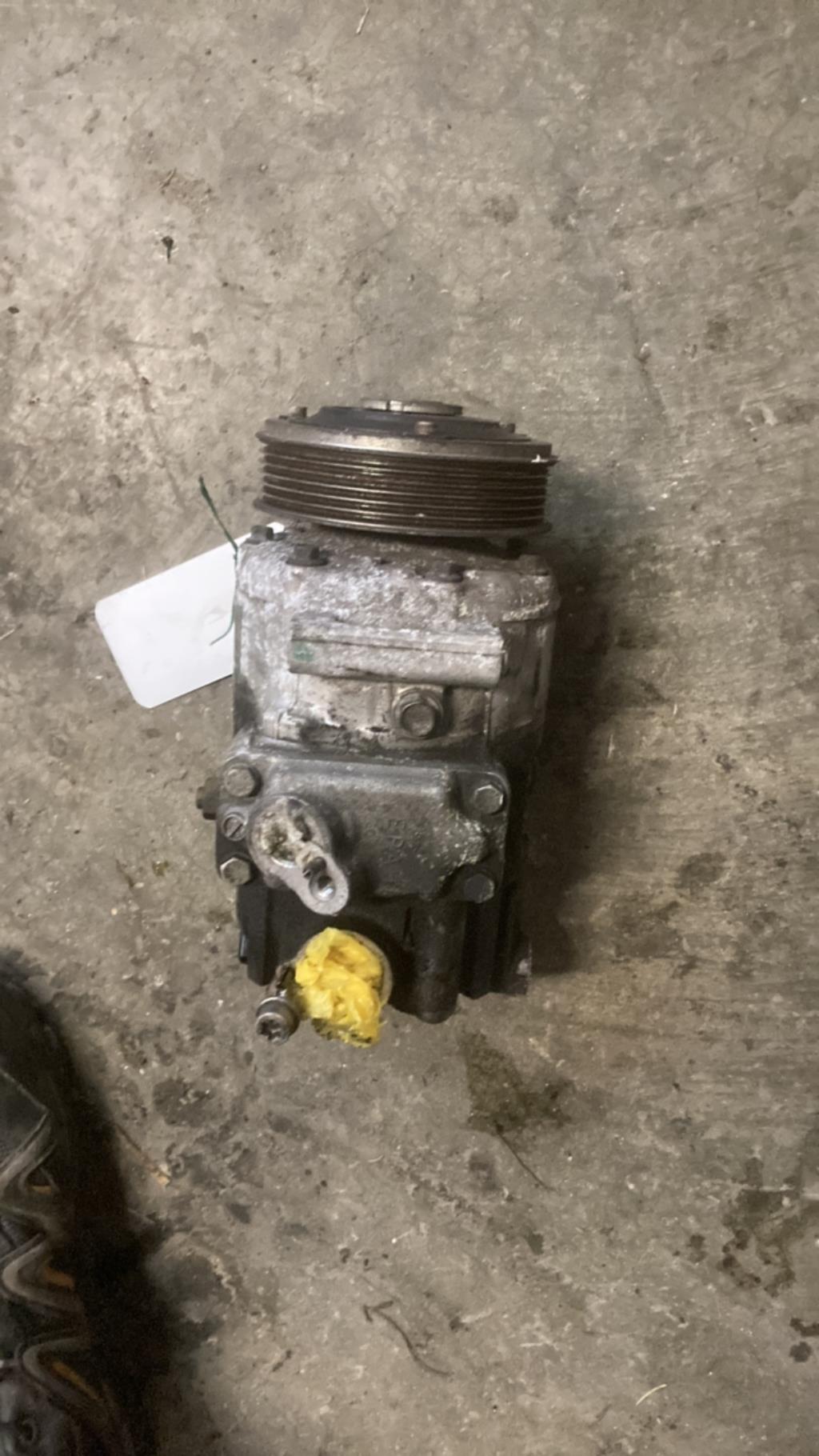 Compresseur clim AUDI A3 2 PHASE 1 Diesel - 1