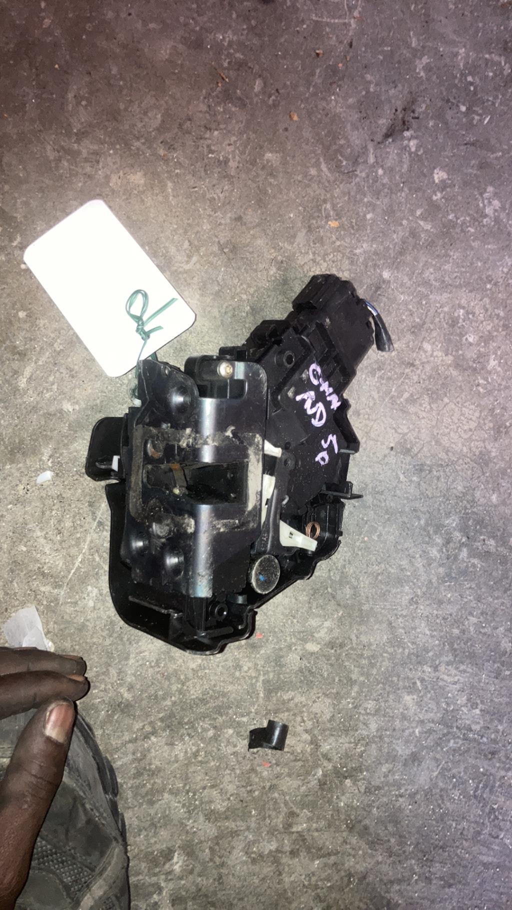 Serrure avant droit FORD C-MAX 1 PHASE 1  - 1