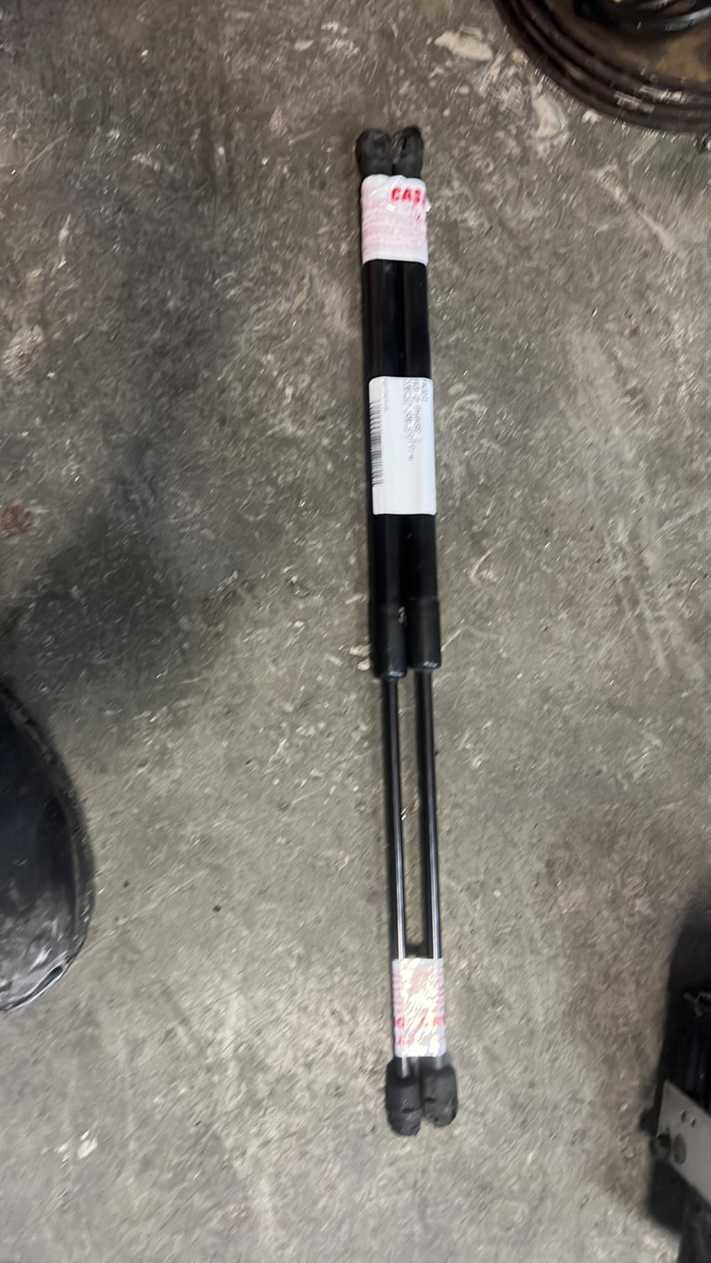 Verin de coffre AUDI A3 2 PHASE 1  - 1