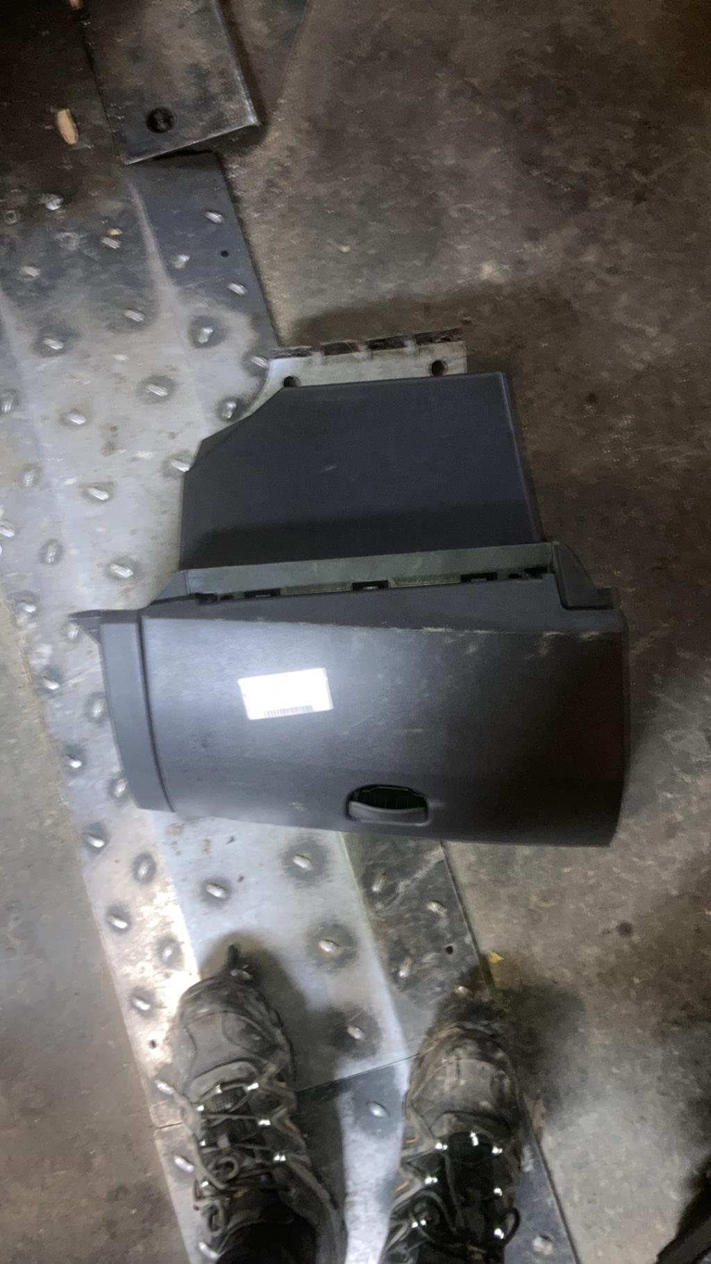 Boite a gants RENAULT CLIO 3 PHASE 2 Diesel - 1
