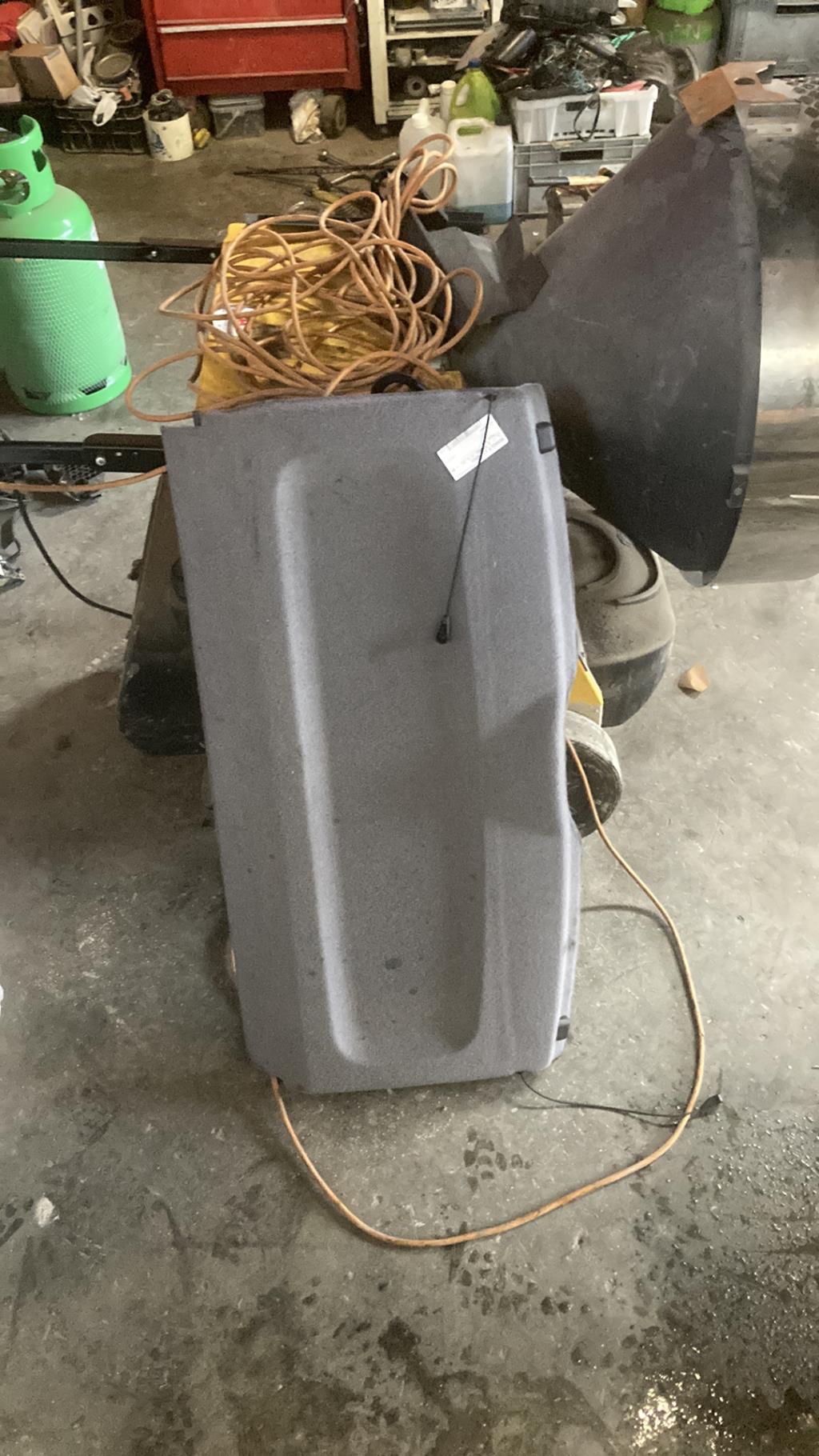 Plage arriere RENAULT CLIO 2 PHASE 1 Essence - 1