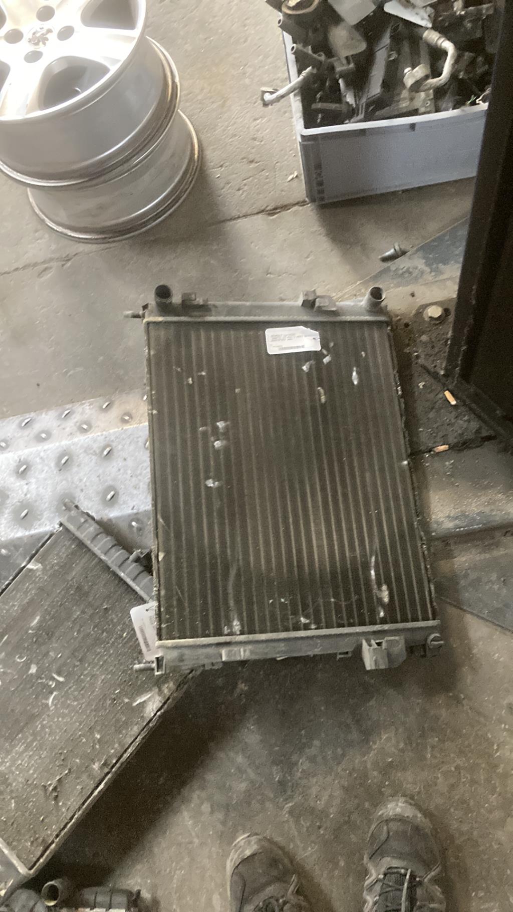 Radiateur eau RENAULT TRAFIC 2 PHASE 1 Diesel - 1