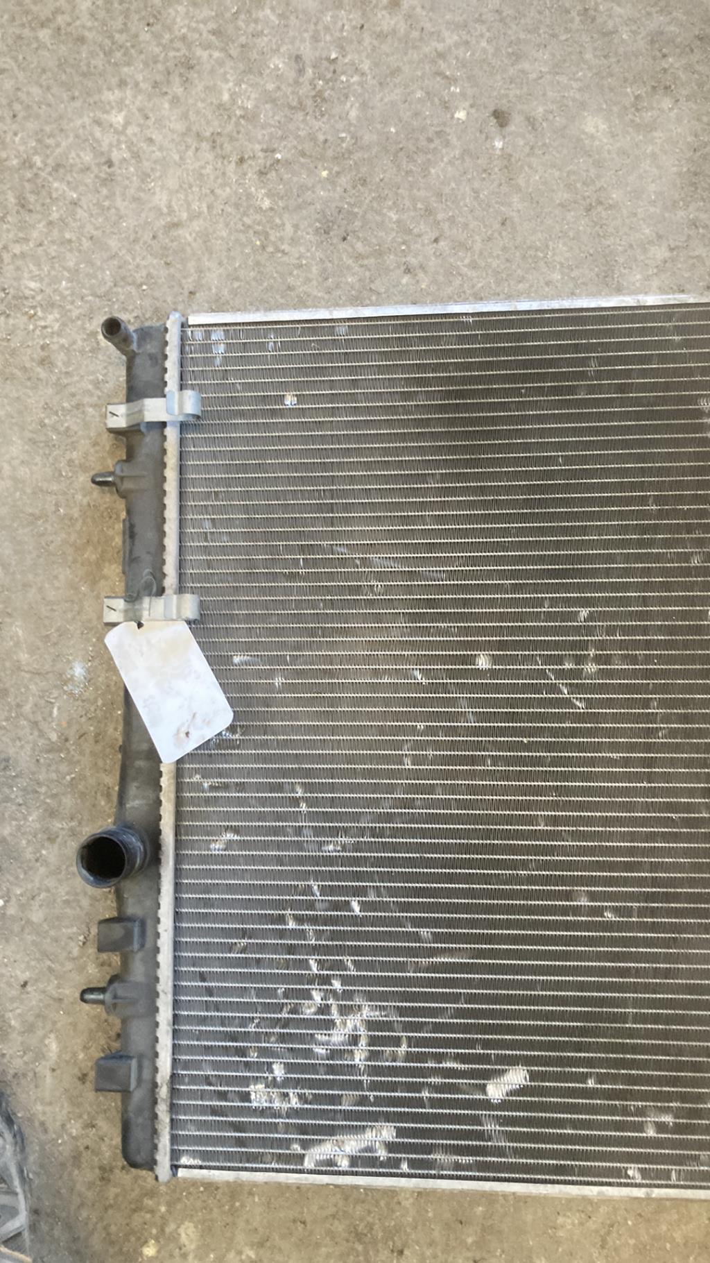 Radiateur eau PEUGEOT 307 PHASE 1 BREAK Diesel - 1